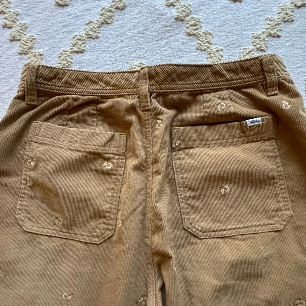 Vans x Panda collab wide leg corduroy pant. Camel. Size 30. Great condition. - Picture 5 of 12